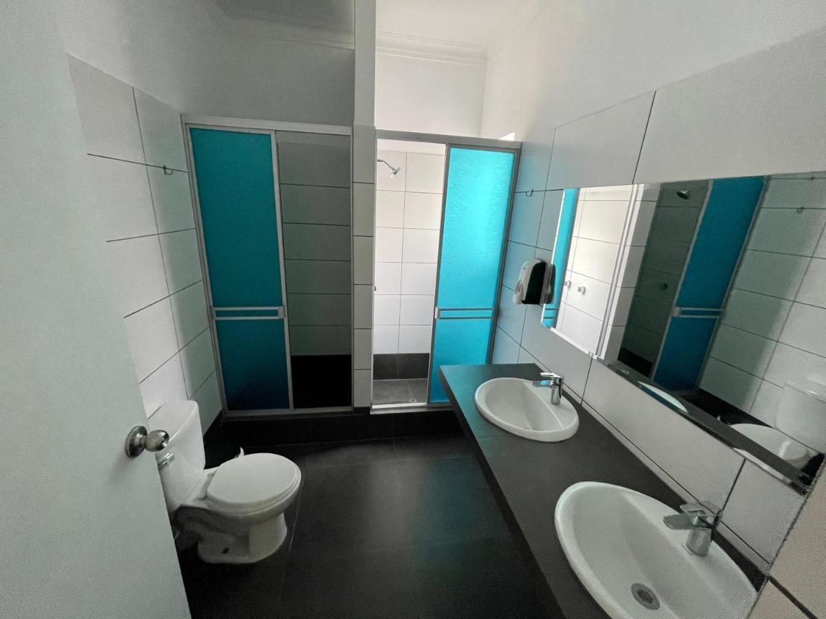 Casaroma Hostels Lima Exteriör bild