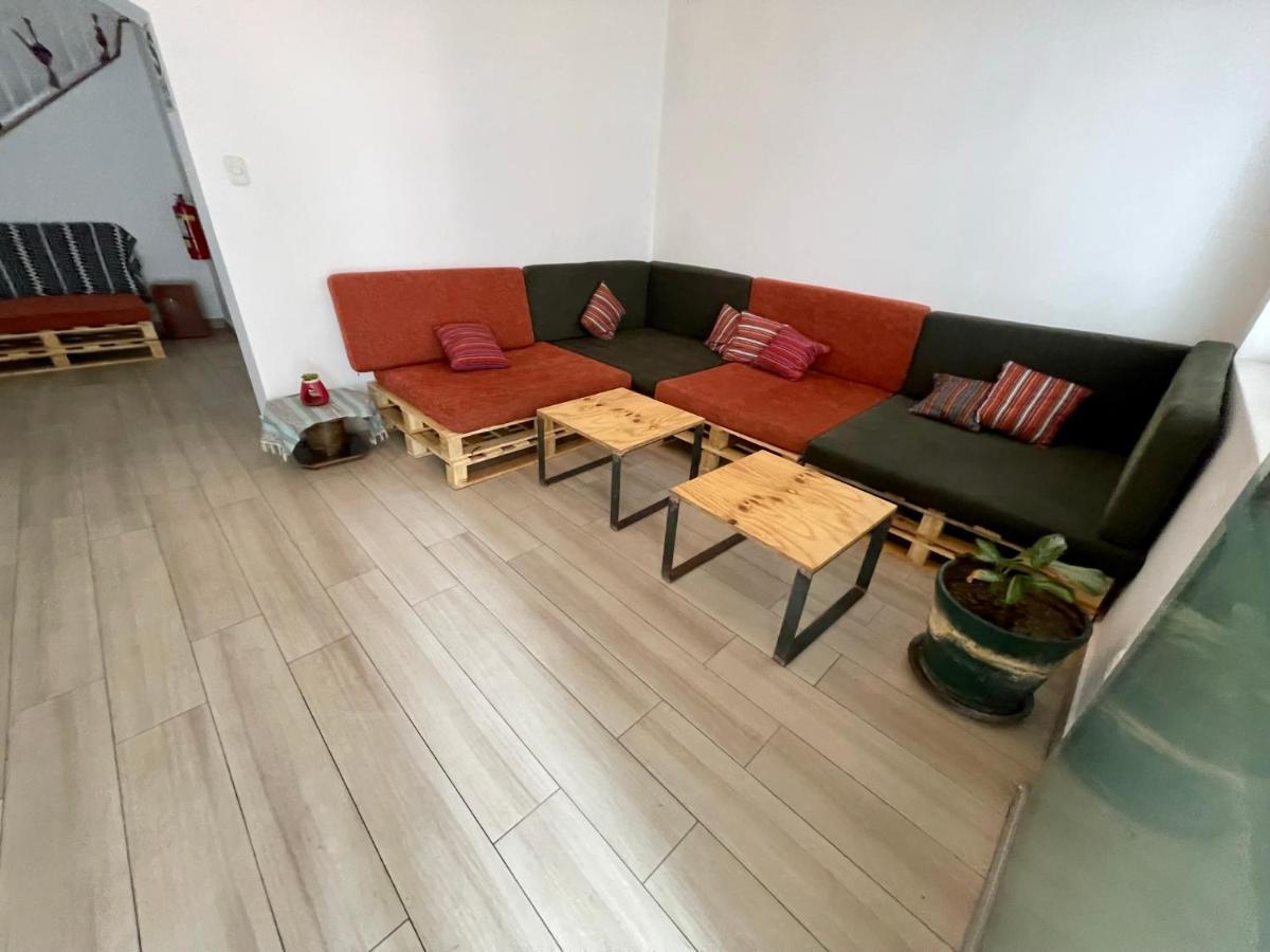 Casaroma Hostels Lima Exteriör bild