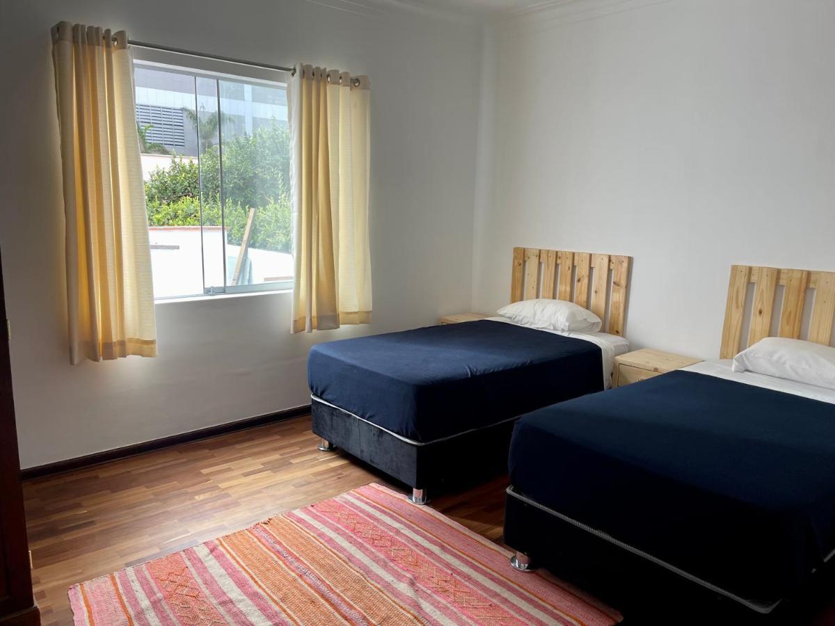 Casaroma Hostels Lima Exteriör bild