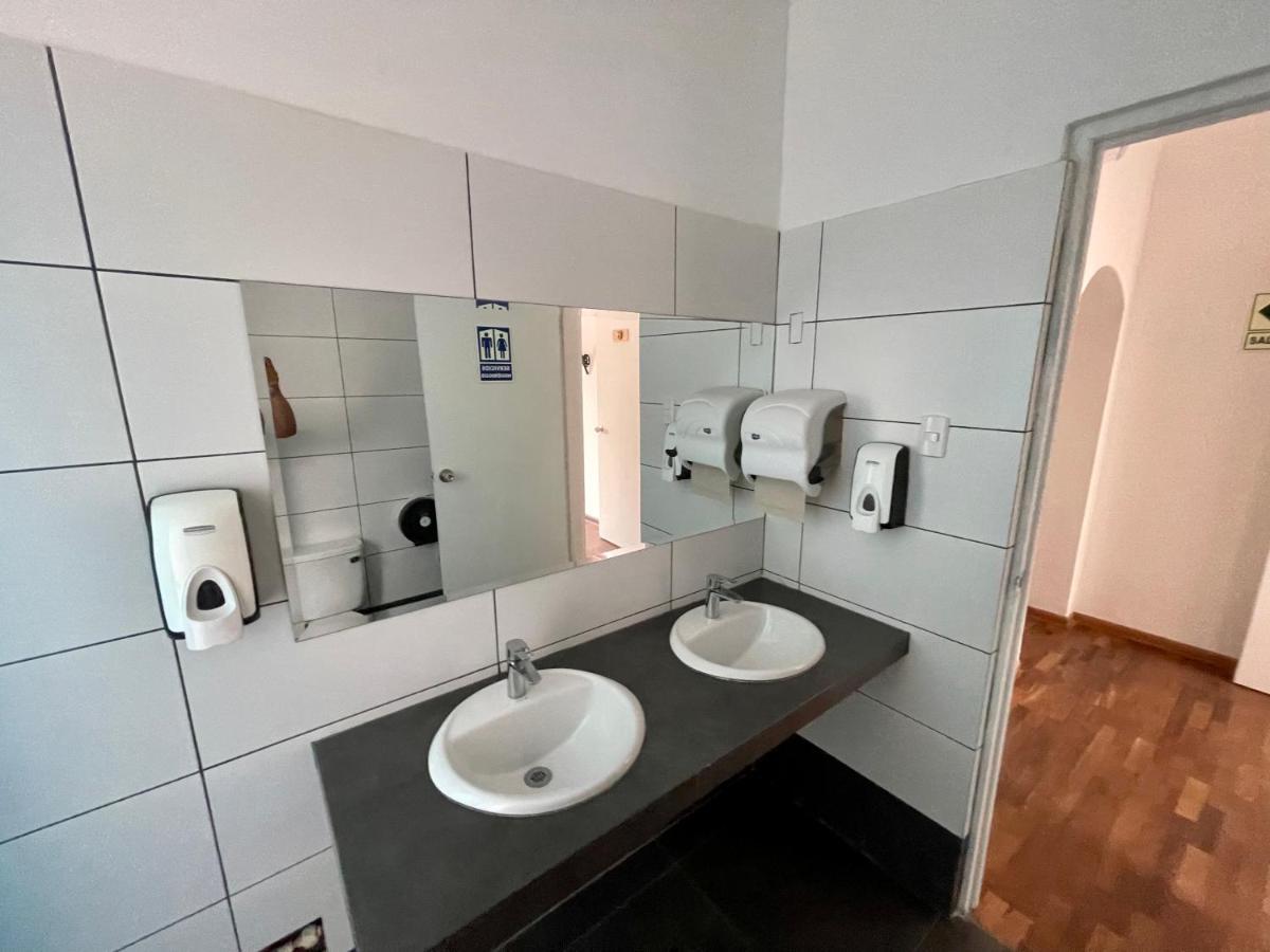 Casaroma Hostels Lima Exteriör bild
